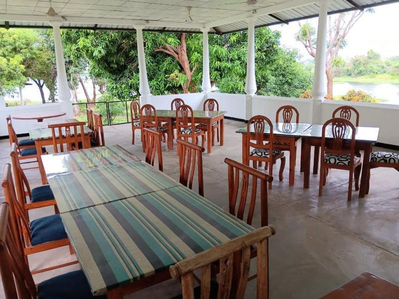 Aligama Cottage Talakolawela Экстерьер фото